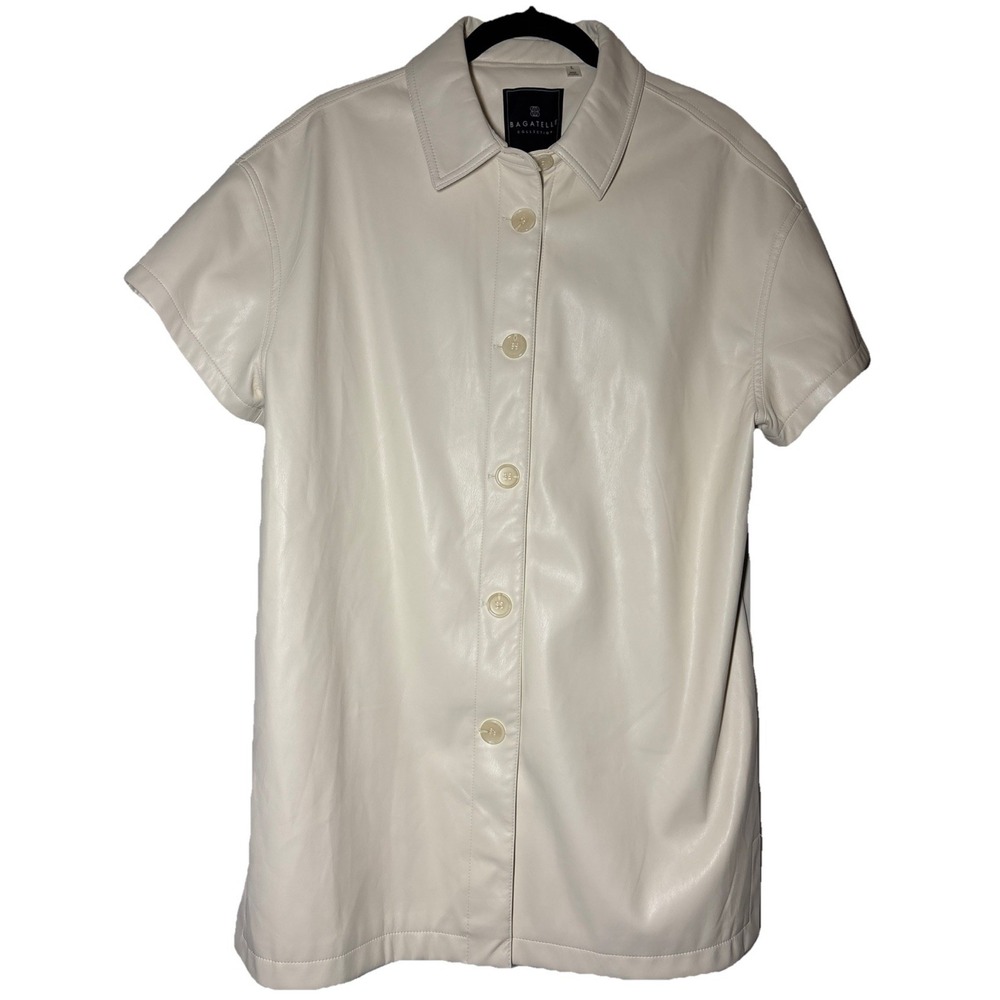 Bagatelle Collection Mens Short Sleeve Ivory Faux Leather Button Down NWT Size L